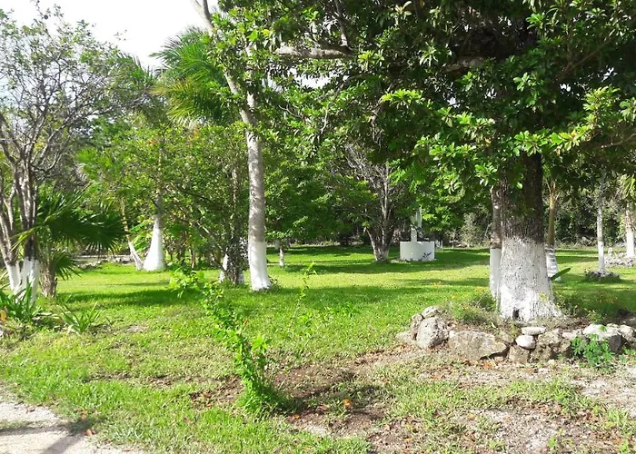 Aldea Isla Sagrada Lodge *