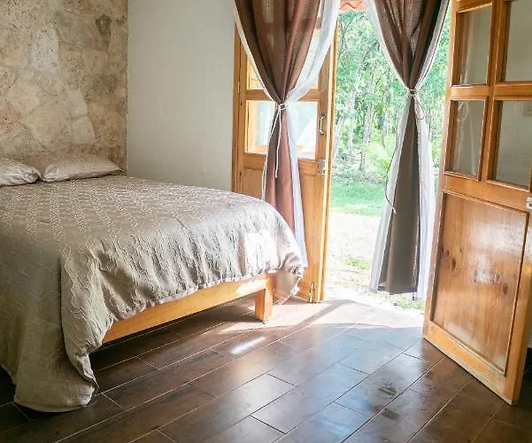 Lodge Aldea Isla Sagrada *
