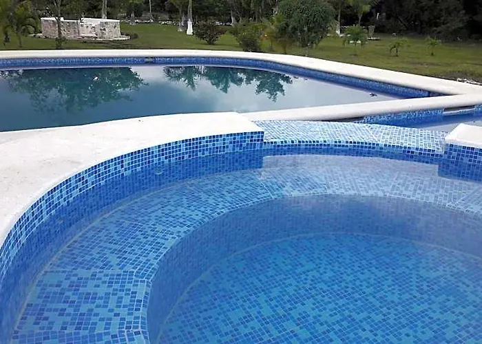 Lodge Aldea Isla Sagrada